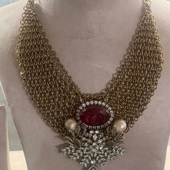 Antique Gold Kundan & Polki Mesh Necklace Set with Ruby and Pearl - Picture 11 of 16
